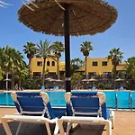 Casa Oasis Tamarindo Коральео